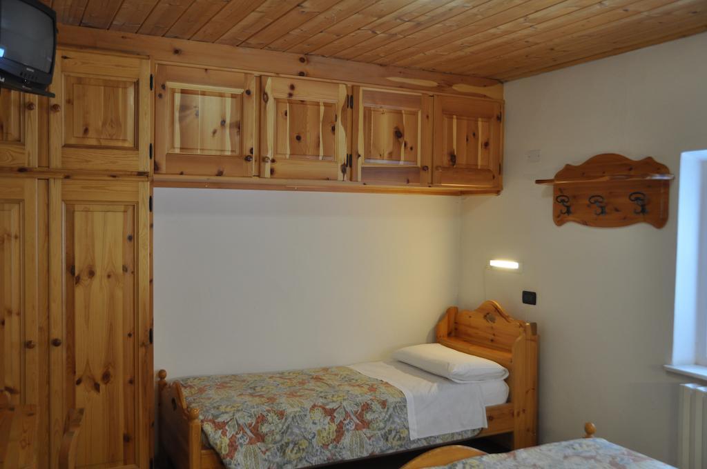 Casa Alpina Dobbiaco 호텔 외부 사진